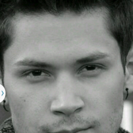 Пара би парней ищет девушку для секса ММЖ в Новокузнецке.